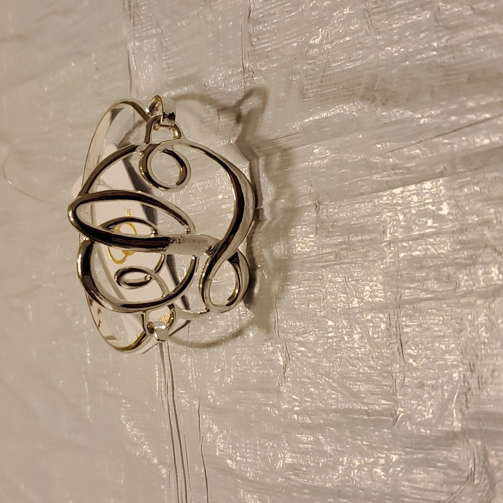 Initial Bracelet L